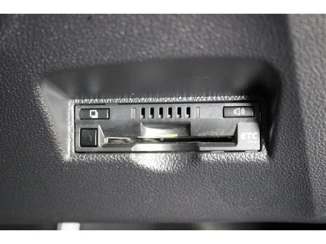 プリウス Ａ　４ＷＤ　フルセグ　メモリーナビ　バックカメラ　衝突被害軽減システム　ＥＴＣ　ＬＥＤヘッドランプ　ワンオーナー（8枚目）