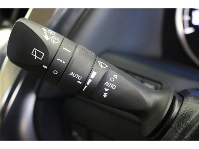 アルファードハイブリッド Ｇ　Ｆパッケージ　革シート　４ＷＤ　ＤＶＤ再生　ミュージックプレイヤー接続可　後席モニター　バックカメラ　衝突被害軽減システム　ＥＴＣ　ドラレコ　両側電動スライド　ＬＥＤヘッドランプ　乗車定員７人　３列シート（10枚目）