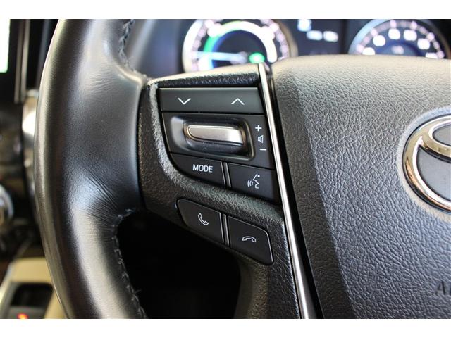アルファードハイブリッド Ｇ　Ｆパッケージ　革シート　４ＷＤ　ＤＶＤ再生　ミュージックプレイヤー接続可　後席モニター　バックカメラ　衝突被害軽減システム　ＥＴＣ　ドラレコ　両側電動スライド　ＬＥＤヘッドランプ　乗車定員７人　３列シート（19枚目）