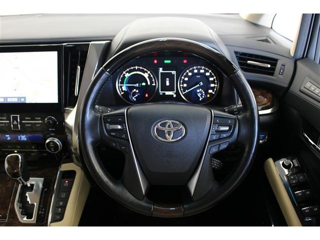 アルファードハイブリッド Ｇ　Ｆパッケージ　革シート　４ＷＤ　ＤＶＤ再生　ミュージックプレイヤー接続可　後席モニター　バックカメラ　衝突被害軽減システム　ＥＴＣ　ドラレコ　両側電動スライド　ＬＥＤヘッドランプ　乗車定員７人　３列シート（26枚目）