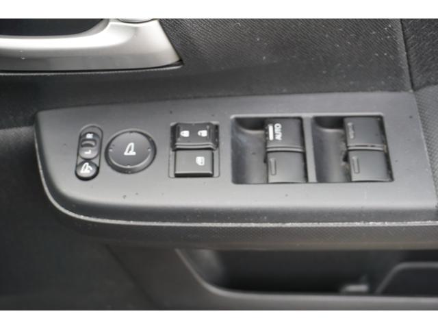 S パワーコンディション 4WD 両側電動スライドドア 純正メモリーナビ リアフリップダウンモニター ETC HID スマートキー 3年保証付(23枚目)