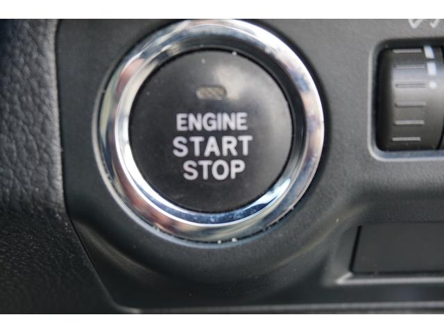インプレッサスポーツ ２．０ｉ－Ｓアイサイト　４ＷＤ　ワンオーナー　純正ナビ　フルセグＴＶ　バックカメラ　キセノンヘッドライト　ＥＴＣ　プッシュスタート　クルーズコントロール　ハーフレーザーシート　純正１７インチアルミホイール　２年保証付（12枚目）