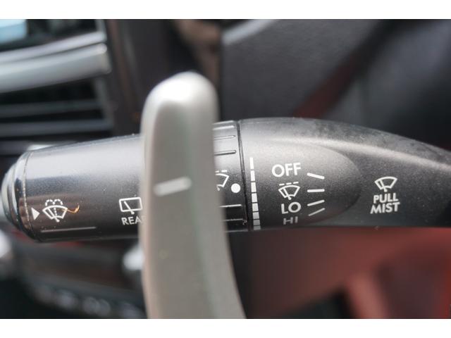 エクシーガクロスオーバー７ モダンスタイル　４ＷＤ　バックカメラ　ＥＴＣ　パワーシート　シートヒーター　純正アルミホイール　３列シート　プッシュスタート　アイドリングストップ　オートライト　２年保証付（14枚目）