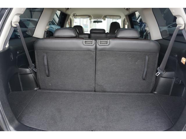 エクシーガクロスオーバー７ モダンスタイル　４ＷＤ　バックカメラ　ＥＴＣ　パワーシート　シートヒーター　純正アルミホイール　３列シート　プッシュスタート　アイドリングストップ　オートライト　２年保証付（27枚目）