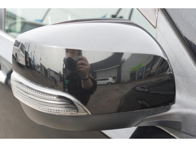エクシーガクロスオーバー７ モダンスタイル　４ＷＤ　バックカメラ　ＥＴＣ　パワーシート　シートヒーター　純正アルミホイール　３列シート　プッシュスタート　アイドリングストップ　オートライト　２年保証付（44枚目）