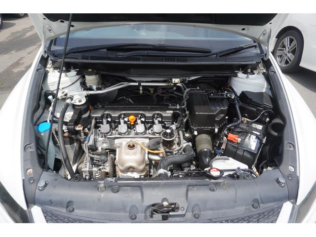 ストリーム ＲＳＺ　４ＷＤ　ハーフレザーシート　パドルシフト　ＥＴＣ　ＨＩＤヘッドライト　オートライト　純正ＨＤＤナビ　フルセグ　ＤＶＤ　社外１８インチアルミホイール　電源格納ミラー　２年保証付（33枚目）