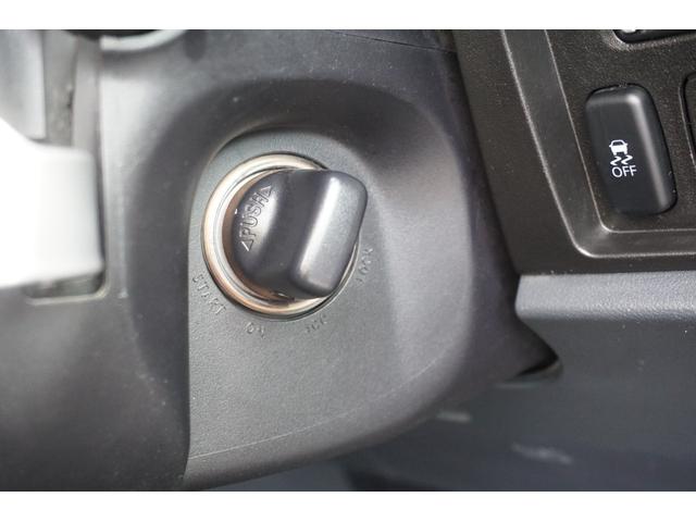 デリカＤ：５ シャモニー　４ＷＤ　ワンオーナー　両側電動スライドドア　クルーズコントロール　パワーシート　ＥＴＣ　シートヒーター　パドルシフト　ＨＩＤヘッドライト　純正ＨＤＤナビ　フルセグＴＶ　バックカメラ　２年保証付（15枚目）