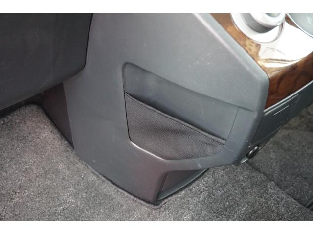 デリカＤ：５ シャモニー　４ＷＤ　ワンオーナー　両側電動スライドドア　クルーズコントロール　パワーシート　ＥＴＣ　シートヒーター　パドルシフト　ＨＩＤヘッドライト　純正ＨＤＤナビ　フルセグＴＶ　バックカメラ　２年保証付（34枚目）