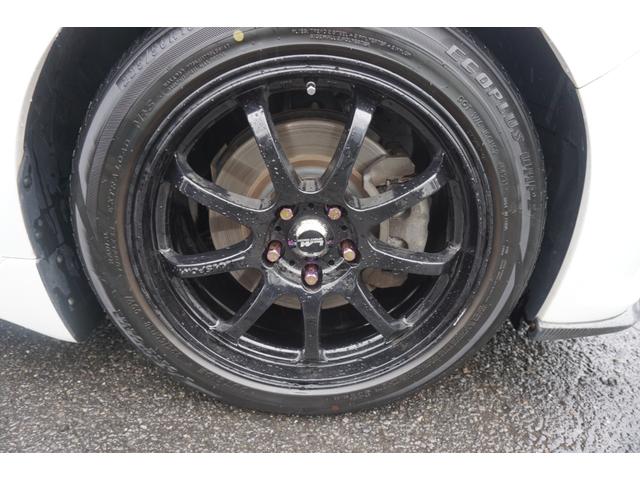 スカイライン ２００ＧＴ－ｔタイプＰ　純正メーカーナビ　フルセグＴＶ　全方位カメラ　黒革シート　シートヒーター　パワーシート　レーダークルーズコントロール　社外１８インチアルミホィール　ビルトインＥＴＣ　２年保証付（41枚目）