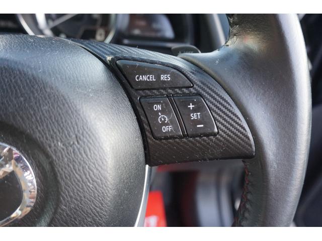 デミオ XDブラックレザーリミテッド 4WD プッシュスタート スマートキー クルーズコントロール 純正16インチアルミホイール シートヒーター パドルシフト オートライトBluetooth接続 フルセグ バックカメラ 2年保証付(9枚目)