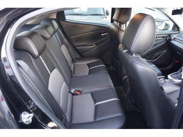 デミオ XDブラックレザーリミテッド 4WD プッシュスタート スマートキー クルーズコントロール 純正16インチアルミホイール シートヒーター パドルシフト オートライトBluetooth接続 フルセグ バックカメラ 2年保証付(31枚目)