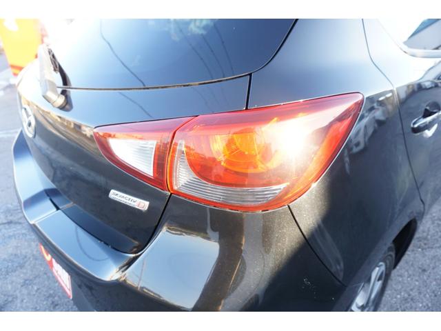 デミオ XDブラックレザーリミテッド 4WD プッシュスタート スマートキー クルーズコントロール 純正16インチアルミホイール シートヒーター パドルシフト オートライトBluetooth接続 フルセグ バックカメラ 2年保証付(55枚目)