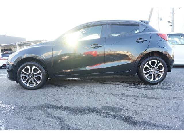 デミオ XDブラックレザーリミテッド 4WD プッシュスタート スマートキー クルーズコントロール 純正16インチアルミホイール シートヒーター パドルシフト オートライトBluetooth接続 フルセグ バックカメラ 2年保証付(57枚目)