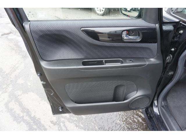 Ｎ－ＢＯＸカスタム Ｇ・Ｌパッケージ　４ＷＤ　プッシュスタート　スマートキー　ＥＴＣ　ＨＩＤヘッドライト　オートライト　片側電動　スライドドア　バックカメラ　純正１４インチアルミホイール　２年保証付（25枚目）