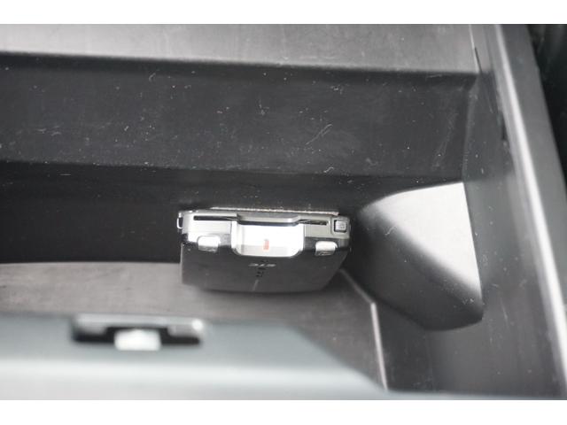 Ｎ－ＢＯＸカスタム Ｇ・Ｌパッケージ　４ＷＤ　プッシュスタート　スマートキー　ＥＴＣ　ＨＩＤヘッドライト　オートライト　片側電動　スライドドア　バックカメラ　純正１４インチアルミホイール　２年保証付（30枚目）