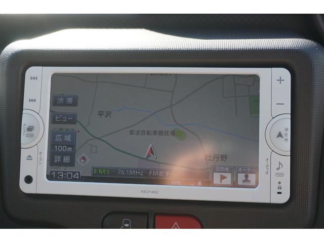 部品の取り付けもお任せください！軽点検はもちろん重整備もご依頼ください！店頭でお待ちになる場合は広々とした待合室でお待ちいただけます！日数がかかってしまう場合は代車の貸し出しも行っております！