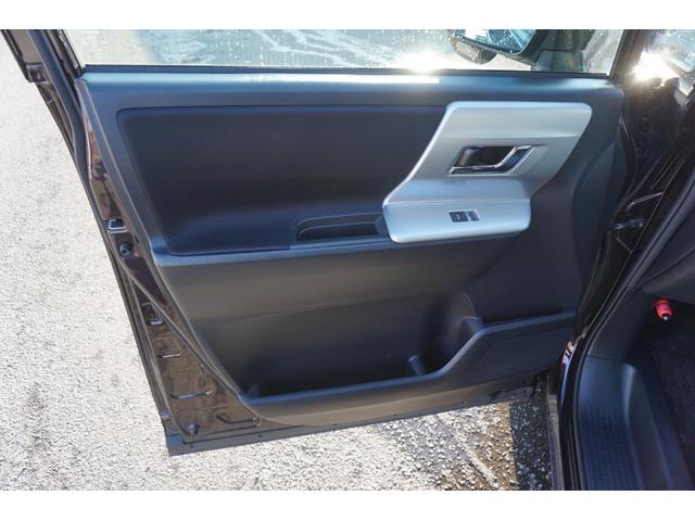 ヴォクシー ＺＳ　煌　４ＷＤ　プッシュスタート　ＥＴＣ　パドルシフト　オートライトＨＩＤヘッドライト　両側電動スライドドア　純正メモリーナビ　フルセグ　Ｂｌｕｅｔｏｏｔｈ接続　バックカメラ　２年保証付（27枚目）