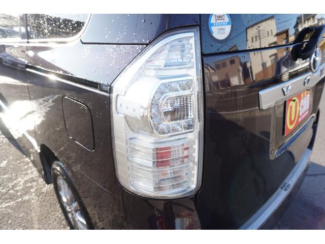 ヴォクシー ＺＳ　煌　４ＷＤ　プッシュスタート　ＥＴＣ　パドルシフト　オートライトＨＩＤヘッドライト　両側電動スライドドア　純正メモリーナビ　フルセグ　Ｂｌｕｅｔｏｏｔｈ接続　バックカメラ　２年保証付（60枚目）