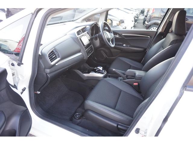 フィットハイブリッド Ｌパッケージ　４ＷＤ　ナビ　フルセグＴＶ　バックモニター　プッツシュスタート　クルーズコントロール　オートライト　ＥＴＣ　電動格納ミラー　ＬＥＤヘッドライト　２年保証付（51枚目）