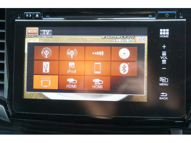 オデッセイ アブソルート　プッシュスタート　スマートキー　インターナビ　フルセグ　Ｂｌｕｅｔｏｏｔｈ接続　ＤＶＤ　バックカメラ　フリップダウンモニター　クルーズコントロール　ハーフレザーシート　両側電動スライドドア　２年保証付（19枚目）