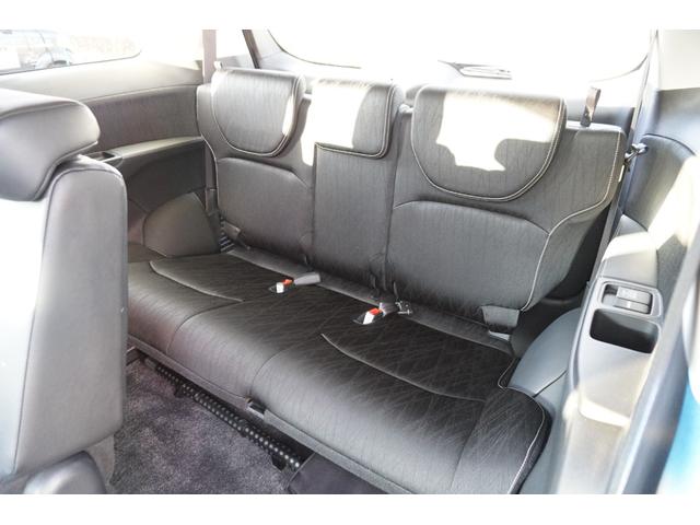 オデッセイ アブソルート　プッシュスタート　スマートキー　インターナビ　フルセグ　Ｂｌｕｅｔｏｏｔｈ接続　ＤＶＤ　バックカメラ　フリップダウンモニター　クルーズコントロール　ハーフレザーシート　両側電動スライドドア　２年保証付（40枚目）