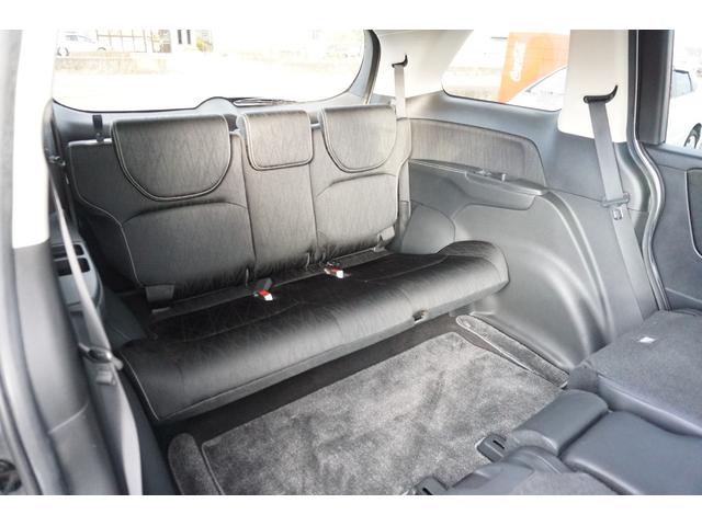 オデッセイ アブソルート　プッシュスタート　スマートキー　インターナビ　フルセグ　Ｂｌｕｅｔｏｏｔｈ接続　ＤＶＤ　バックカメラ　フリップダウンモニター　クルーズコントロール　ハーフレザーシート　両側電動スライドドア　２年保証付（41枚目）