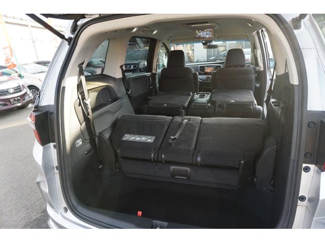 オデッセイ アブソルート　プッシュスタート　スマートキー　インターナビ　フルセグ　Ｂｌｕｅｔｏｏｔｈ接続　ＤＶＤ　バックカメラ　フリップダウンモニター　クルーズコントロール　ハーフレザーシート　両側電動スライドドア　２年保証付（47枚目）