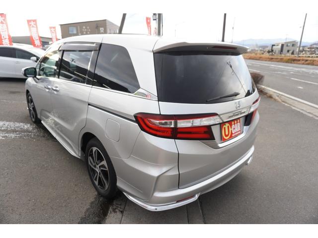 オデッセイ アブソルート　プッシュスタート　スマートキー　インターナビ　フルセグ　Ｂｌｕｅｔｏｏｔｈ接続　ＤＶＤ　バックカメラ　フリップダウンモニター　クルーズコントロール　ハーフレザーシート　両側電動スライドドア　２年保証付（62枚目）