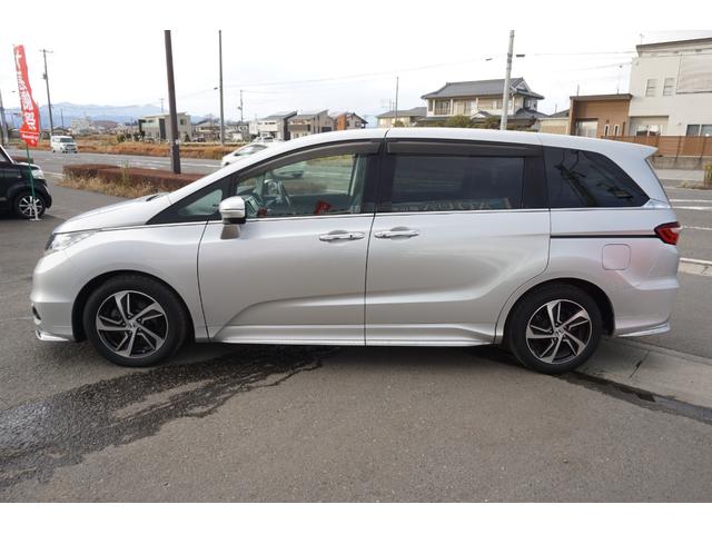 オデッセイ アブソルート　プッシュスタート　スマートキー　インターナビ　フルセグ　Ｂｌｕｅｔｏｏｔｈ接続　ＤＶＤ　バックカメラ　フリップダウンモニター　クルーズコントロール　ハーフレザーシート　両側電動スライドドア　２年保証付（65枚目）