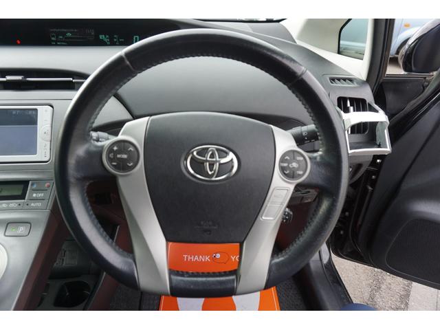 プリウス Ｇ　プッシュスタート　スマートキー　クルーズコントロール　パワーシート　ハーフレザーシート　オートライト　純正メモリーナビ　Ｂｌｕｅｔｏｏｔｈ接続　ワンセグ　バックカメラ　２年保証付（8枚目）