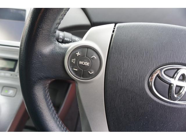 プリウス Ｇ　プッシュスタート　スマートキー　クルーズコントロール　パワーシート　ハーフレザーシート　オートライト　純正メモリーナビ　Ｂｌｕｅｔｏｏｔｈ接続　ワンセグ　バックカメラ　２年保証付（9枚目）