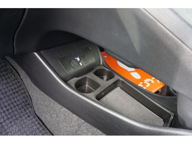 プリウス Ｇ　プッシュスタート　スマートキー　クルーズコントロール　パワーシート　ハーフレザーシート　オートライト　純正メモリーナビ　Ｂｌｕｅｔｏｏｔｈ接続　ワンセグ　バックカメラ　２年保証付（32枚目）