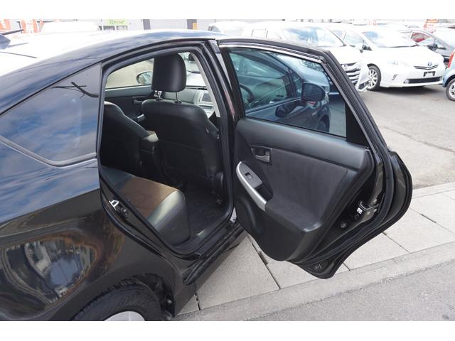 プリウス Ｇ　プッシュスタート　スマートキー　クルーズコントロール　パワーシート　ハーフレザーシート　オートライト　純正メモリーナビ　Ｂｌｕｅｔｏｏｔｈ接続　ワンセグ　バックカメラ　２年保証付（33枚目）