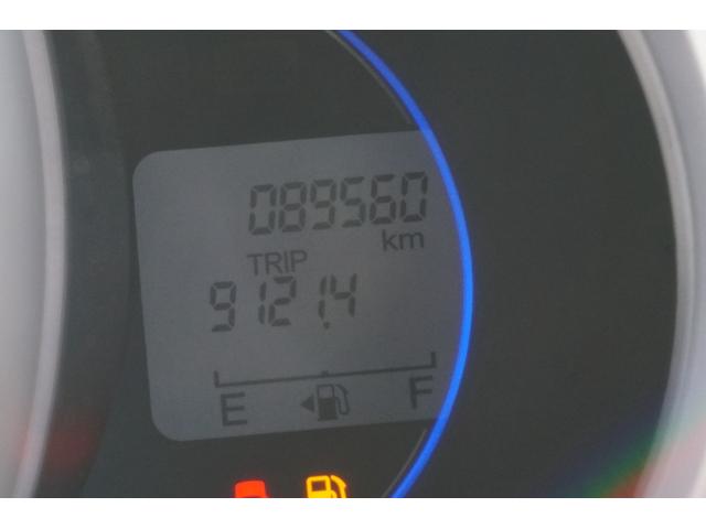 N-BOXカスタム G・ターボLパッケージ プッシュスタート スマートキー ETC クルーズコントロール ハーフレザーシート HIDヘッドライト オートライト 純正メモリーナビ ワンセグ DVD Bluetooth接続 バックカメラ 2年保証付(13枚目)