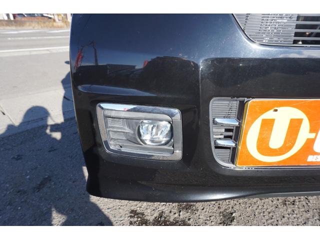 N-BOXカスタム G・ターボLパッケージ プッシュスタート スマートキー ETC クルーズコントロール ハーフレザーシート HIDヘッドライト オートライト 純正メモリーナビ ワンセグ DVD Bluetooth接続 バックカメラ 2年保証付(52枚目)