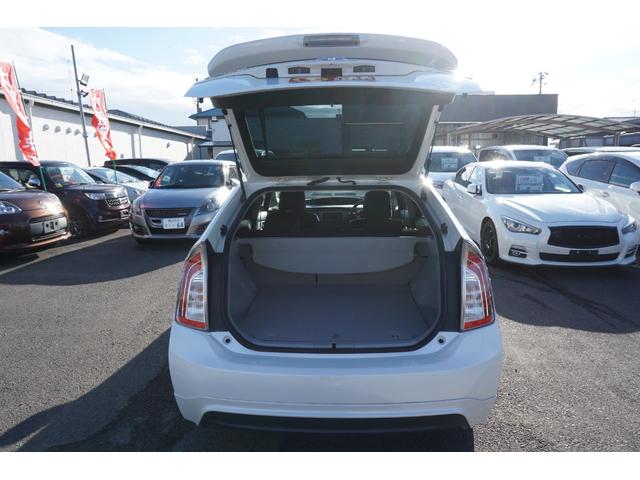 プリウス Sツーリングセレクション 社外ナビ フルセグTV モデリスタエアロ 純正17インチアルミホイール プッツシュスタート オートライト LEDヘッドライト 電動格納ミラー 2年保証付(37枚目)