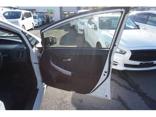 プリウス Sツーリングセレクション 社外ナビ フルセグTV モデリスタエアロ 純正17インチアルミホイール プッツシュスタート オートライト LEDヘッドライト 電動格納ミラー 2年保証付(41枚目)