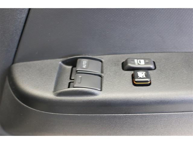 ハイエースバン ＳロングワイドＤＸ　４ＷＤ　フルセグ　メモリーナビ　ＤＶＤ再生　バックカメラ　ＥＴＣ　ドラレコ　ＬＥＤヘッドランプ　ワンオーナー　ディーゼル（5枚目）