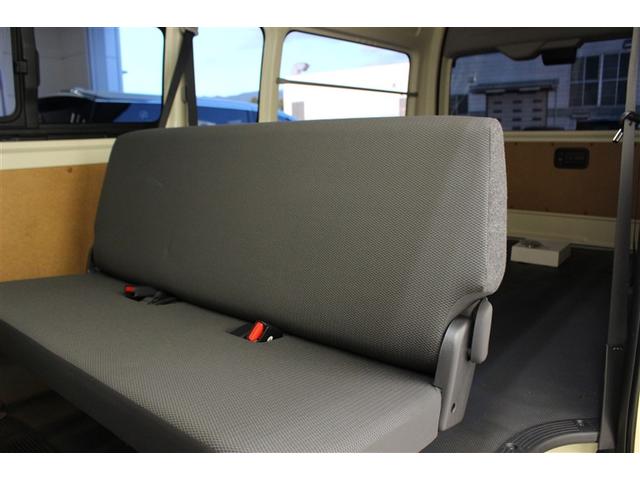 ハイエースバン ＳロングワイドＤＸ　４ＷＤ　フルセグ　メモリーナビ　ＤＶＤ再生　バックカメラ　ＥＴＣ　ドラレコ　ＬＥＤヘッドランプ　ワンオーナー　ディーゼル（19枚目）