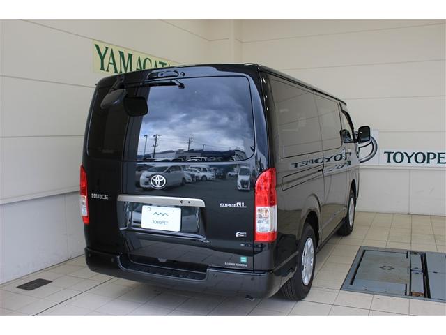 ハイエースバン スーパーＧＬ　ダークプライム　４ＷＤ　衝突被害軽減システム　両側電動スライド　ＬＥＤヘッドランプ　ワンオーナー　ディーゼル（3枚目）