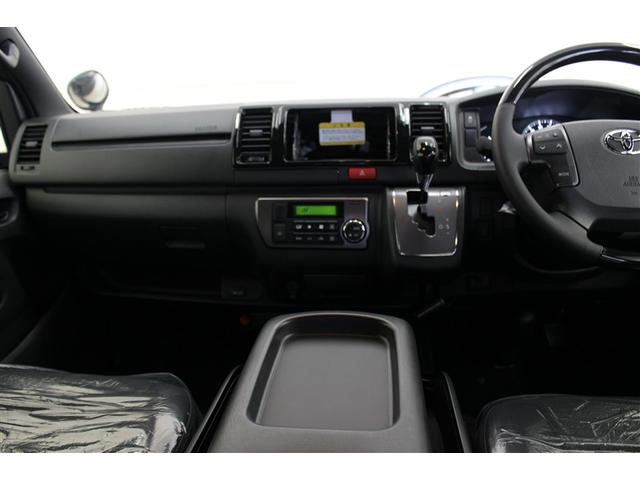 ハイエースバン スーパーＧＬ　ダークプライム　４ＷＤ　衝突被害軽減システム　両側電動スライド　ＬＥＤヘッドランプ　ワンオーナー　ディーゼル（21枚目）