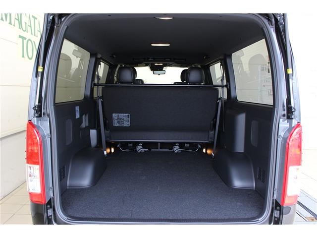 ハイエースバン スーパーＧＬ　ダークプライム　４ＷＤ　衝突被害軽減システム　両側電動スライド　ＬＥＤヘッドランプ　ワンオーナー　ディーゼル（23枚目）