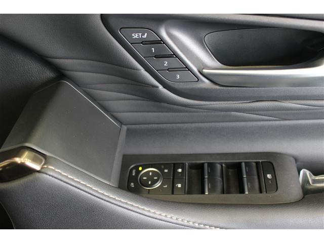 アルファード Ｚ　サンルーフ　４ＷＤ　ミュージックプレイヤー接続可　バックカメラ　衝突被害軽減システム　ＥＴＣ　両側電動スライド　ＬＥＤヘッドランプ　乗車定員７人　ワンオーナー（5枚目）