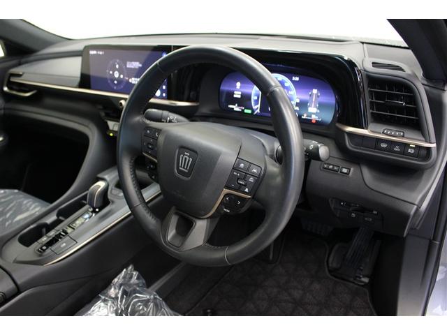 クラウンクロスオーバー Ｇアドバンスド・レザーパッケージ　革シート　４ＷＤ　ミュージックプレイヤー接続可　バックカメラ　衝突被害軽減システム　ＥＴＣ　ＬＥＤヘッドランプ　ワンオーナー（4枚目）