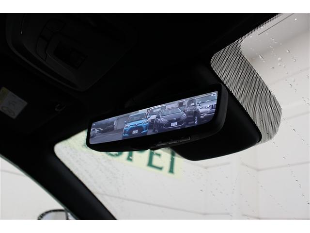 クラウンクロスオーバー Ｇアドバンスド・レザーパッケージ　革シート　４ＷＤ　ミュージックプレイヤー接続可　バックカメラ　衝突被害軽減システム　ＥＴＣ　ＬＥＤヘッドランプ　ワンオーナー（14枚目）