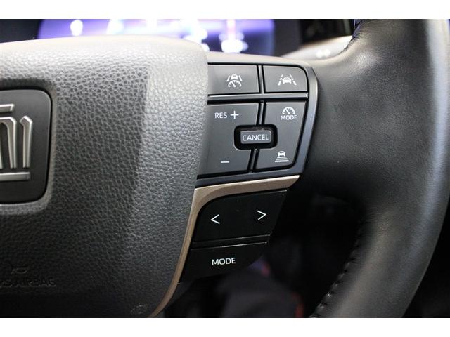 クラウンクロスオーバー Ｇアドバンスド・レザーパッケージ　革シート　４ＷＤ　ミュージックプレイヤー接続可　バックカメラ　衝突被害軽減システム　ＥＴＣ　ＬＥＤヘッドランプ　ワンオーナー（20枚目）