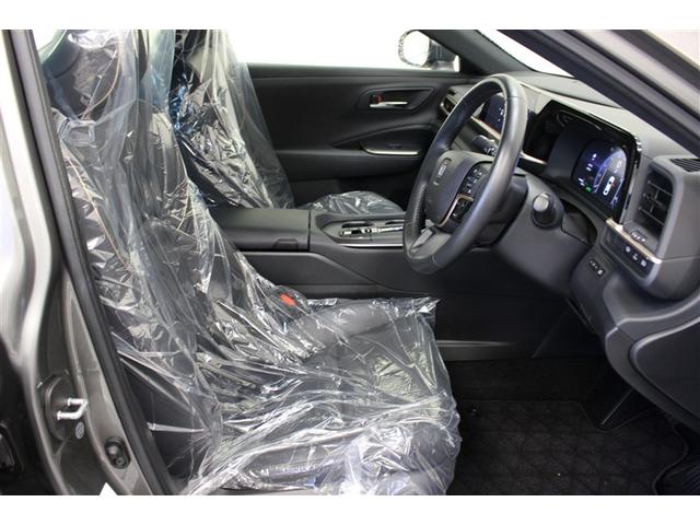 クラウンクロスオーバー Ｇアドバンスド・レザーパッケージ　革シート　４ＷＤ　ミュージックプレイヤー接続可　バックカメラ　衝突被害軽減システム　ＥＴＣ　ＬＥＤヘッドランプ　ワンオーナー（22枚目）