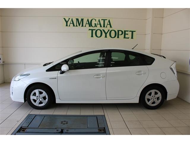 プリウス Ｇ　フルセグ　メモリーナビ　ＤＶＤ再生　バックカメラ　ＥＴＣ（2枚目）