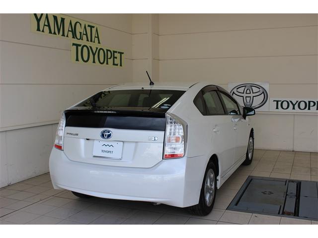 プリウス Ｇ　フルセグ　メモリーナビ　ＤＶＤ再生　バックカメラ　ＥＴＣ（3枚目）