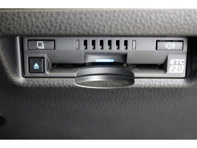 ハリアーハイブリッド Ｚ　サンルーフ　４ＷＤ　ミュージックプレイヤー接続可　バックカメラ　衝突被害軽減システム　ＥＴＣ　ＬＥＤヘッドランプ　ワンオーナー（9枚目）